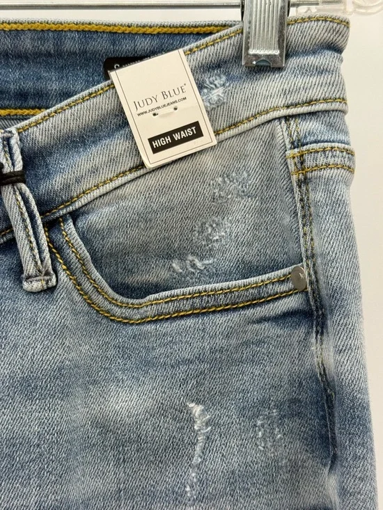 Judy Blue Light Wash Straight Fit Leg High Rise Distressed Denim Classic Fit - Picture 9 of 16